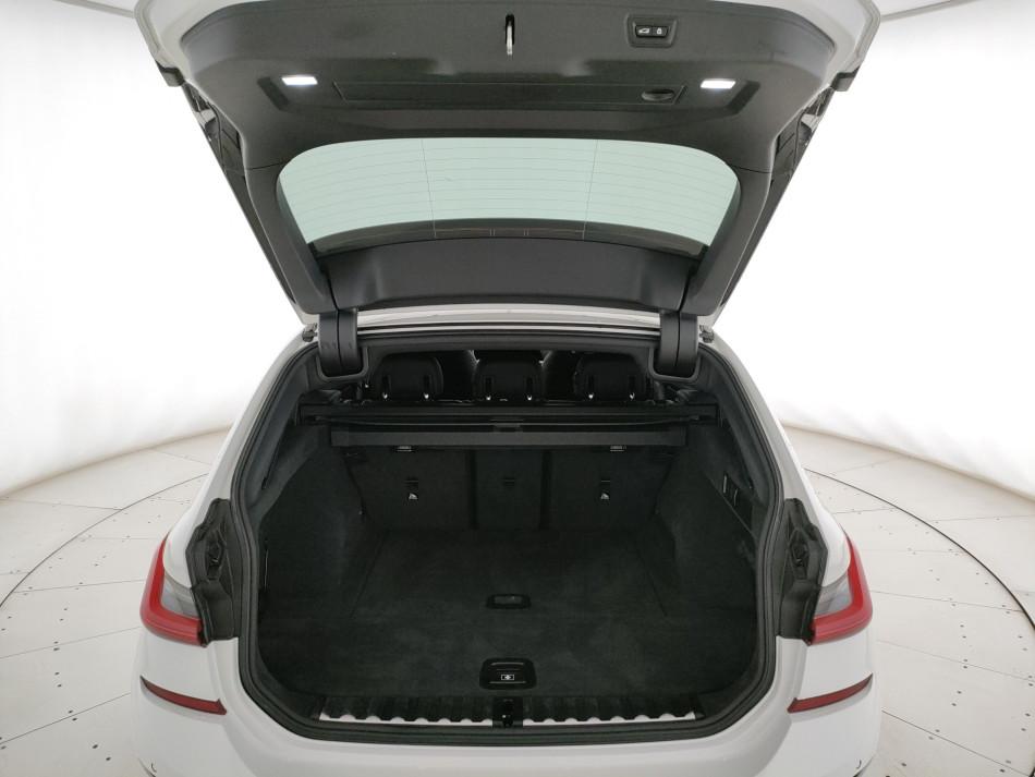 BMW Serie 3 320d Touring mhev 48V xdrive Msport auto