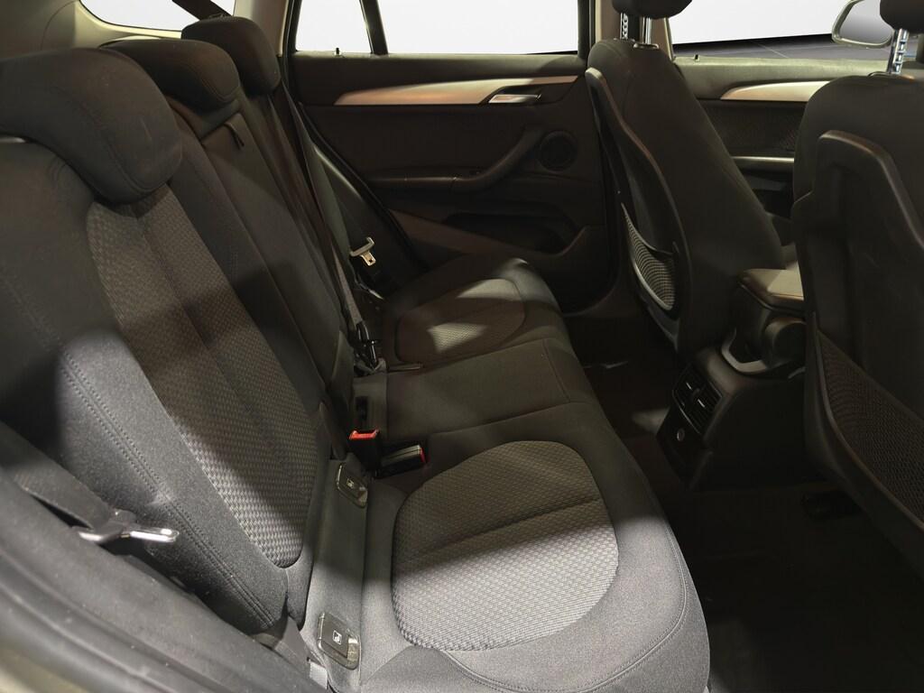 BMW X1 sdrive18d Business auto