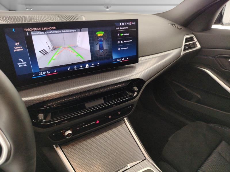 BMW Serie 3 320d Touring mhev 48V Msport xdrive auto