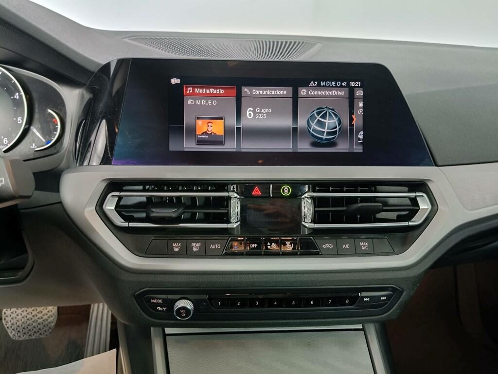 BMW Serie 3 320d Touring mhev 48V xdrive auto