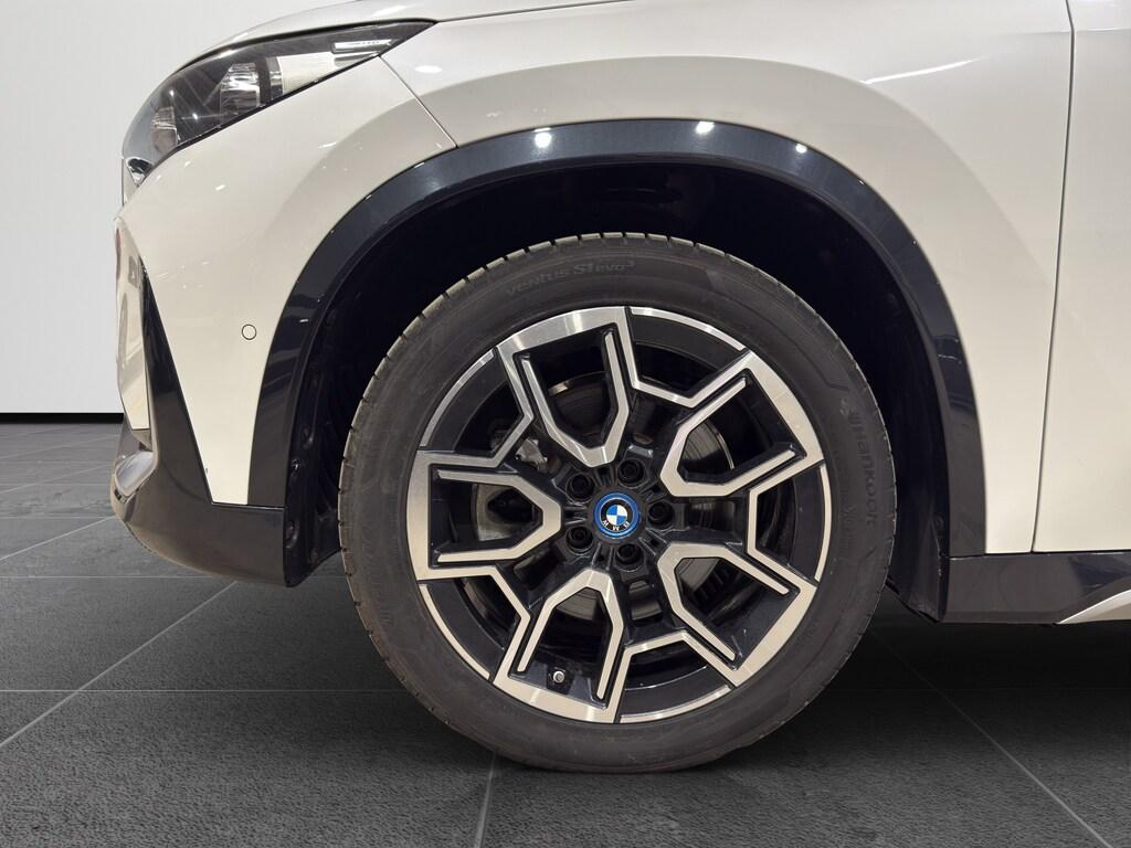BMW iX1 30 xdrive X-Line