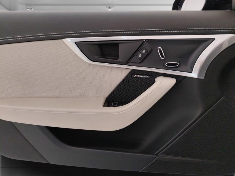 Jaguar F-Type Cabrio 2.0 i4 R-Dynamic rwd 300cv auto