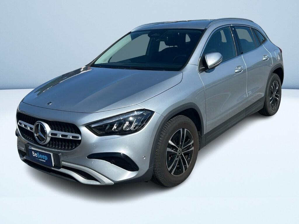 Mercedes GLA 180 d Advanced auto