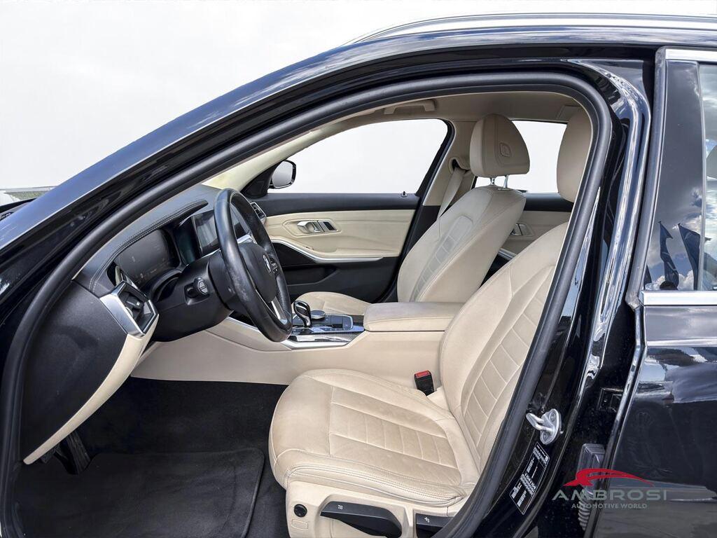 BMW Serie 3 320d Touring mhev 48V Luxury auto