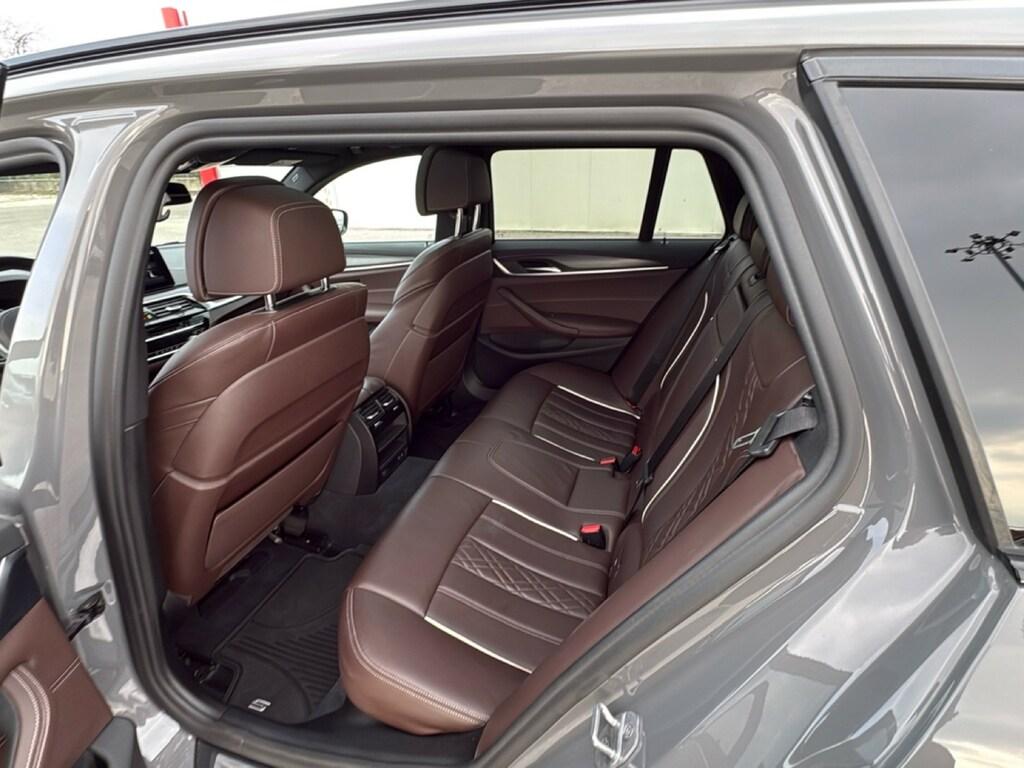 BMW Serie 5 540d Touring mhev 48V xdrive Msport auto