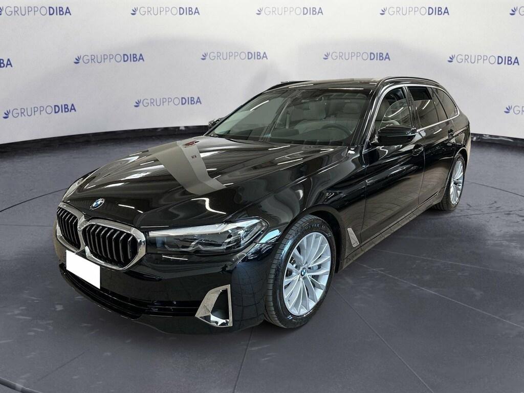 BMW Serie 5 530d Touring mhev 48V xdrive Luxury auto