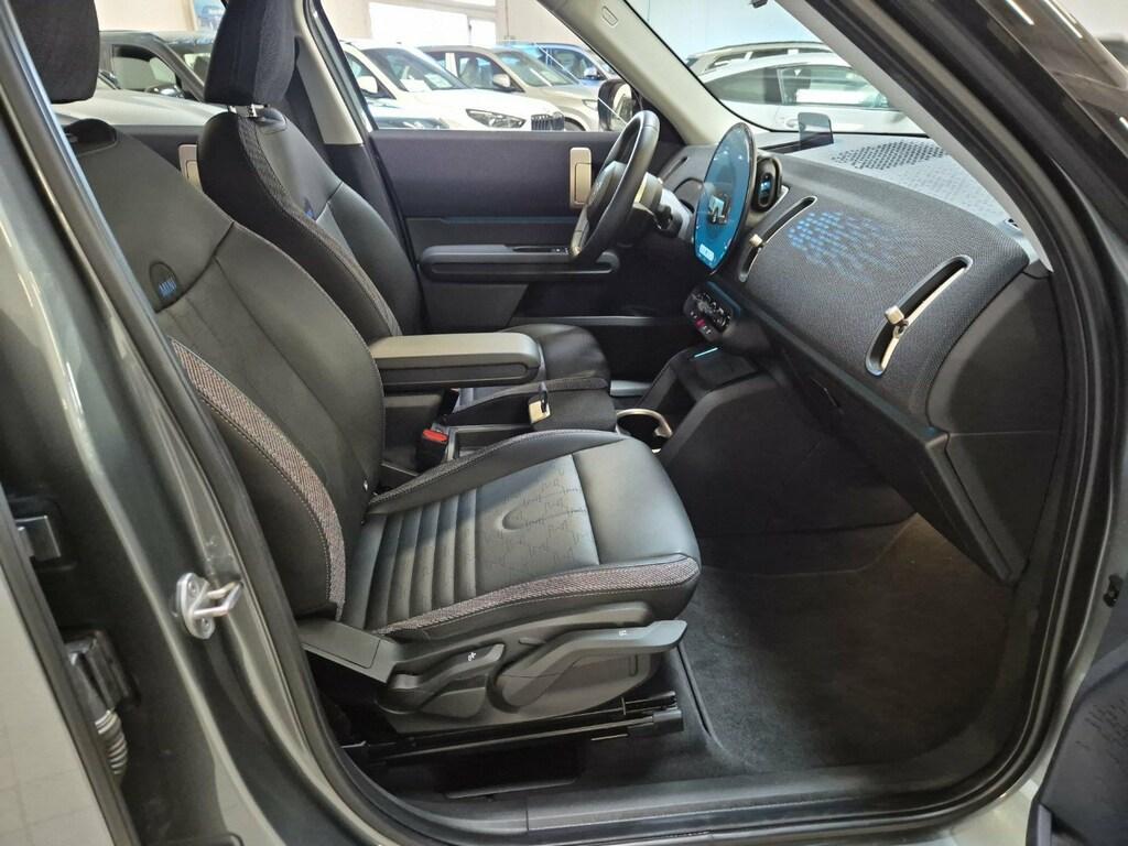 Mini Mini Countryman 2.0 48V D Classic auto