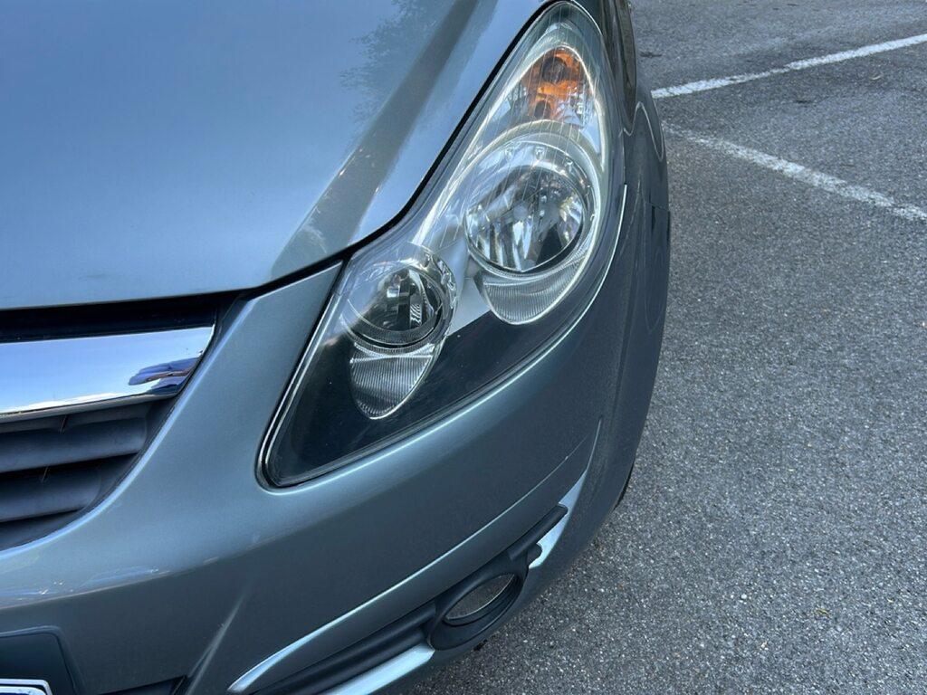 Opel Corsa 1.2 Club 85cv 3p