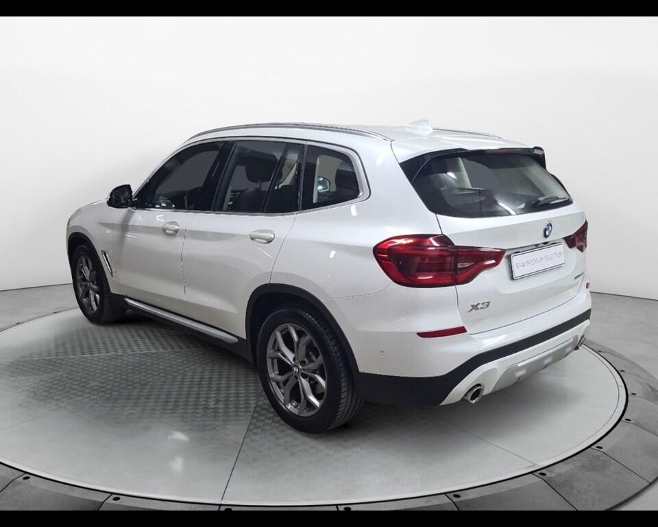 BMW X3 xdrive20d mhev 48V xLine auto