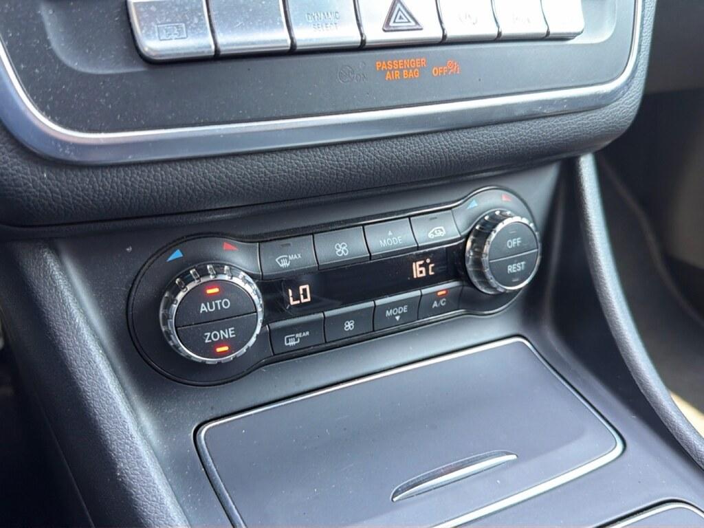 Mercedes GLA 220 d Premium 4matic auto