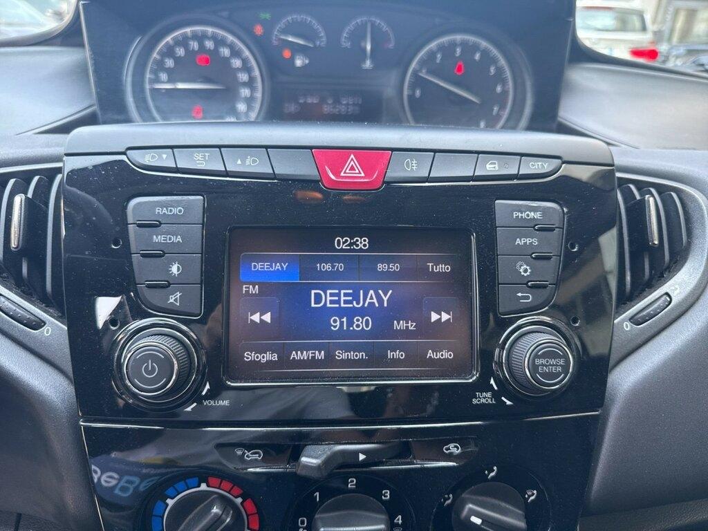 Lancia Ypsilon 1.2 Silver 69cv