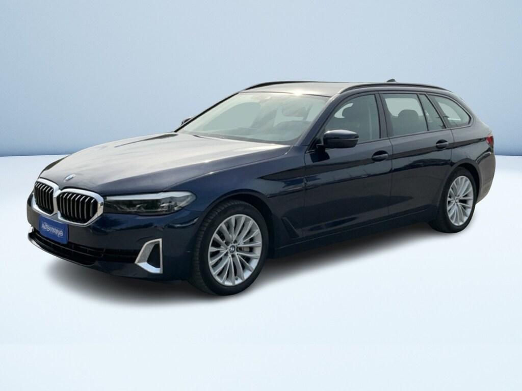 BMW Serie 5 530d Touring mhev 48V xdrive Luxury auto