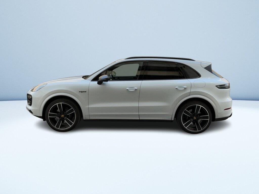 Porsche Cayenne 3.0 e-hybrid tiptronic