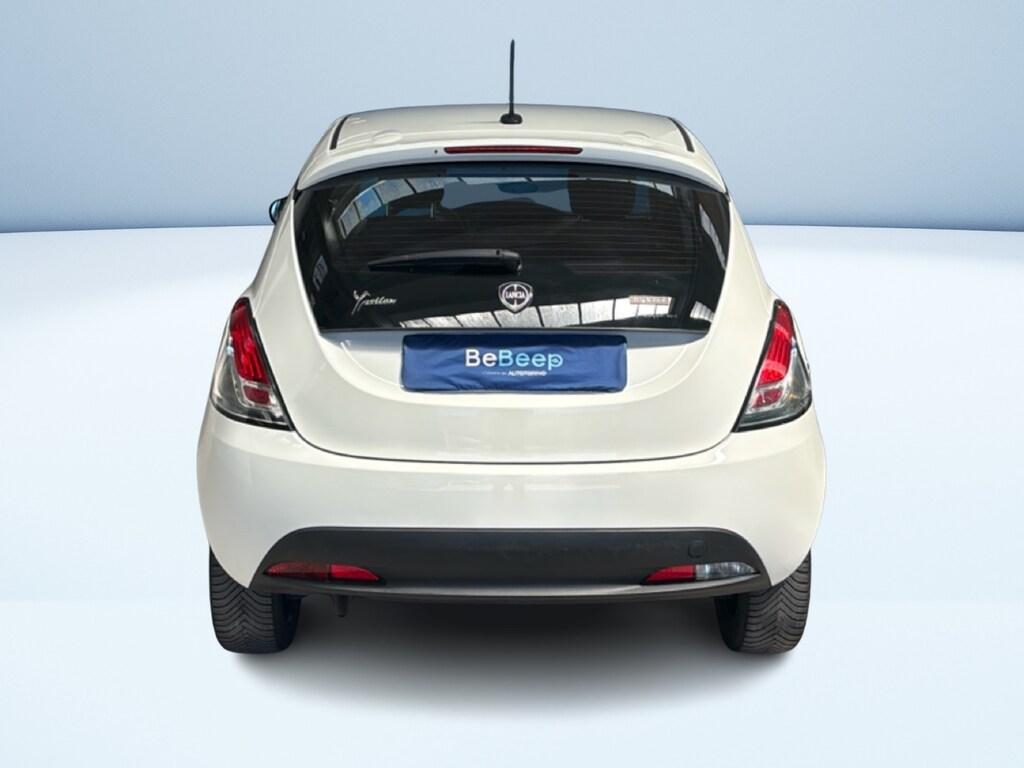 Lancia Ypsilon 1.0 hybrid Silver s&s 70cv