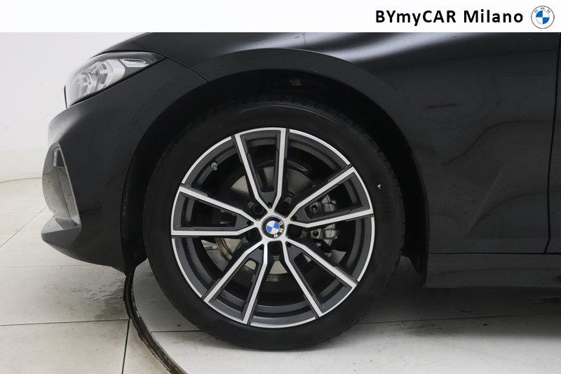 BMW Serie 3 318d Touring mhev 48V auto