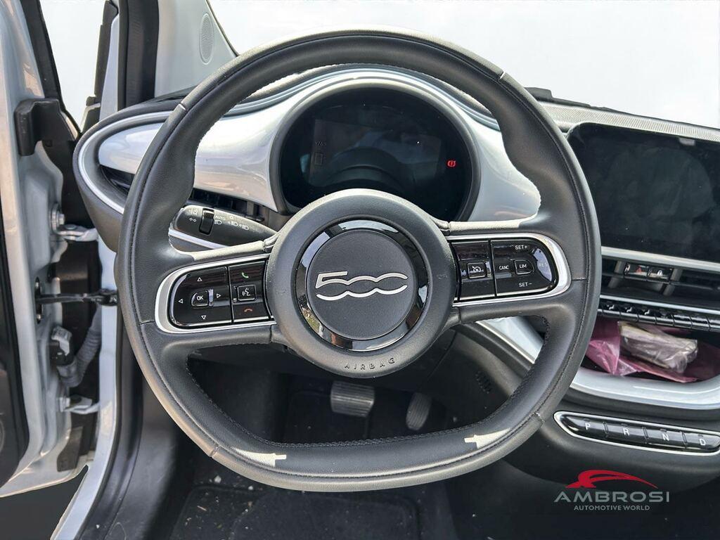 Fiat 500 e 3+1 Icon