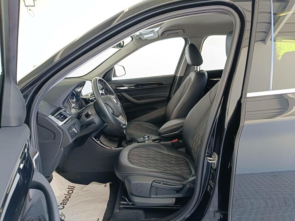 BMW X1 sdrive18d xLine auto my18