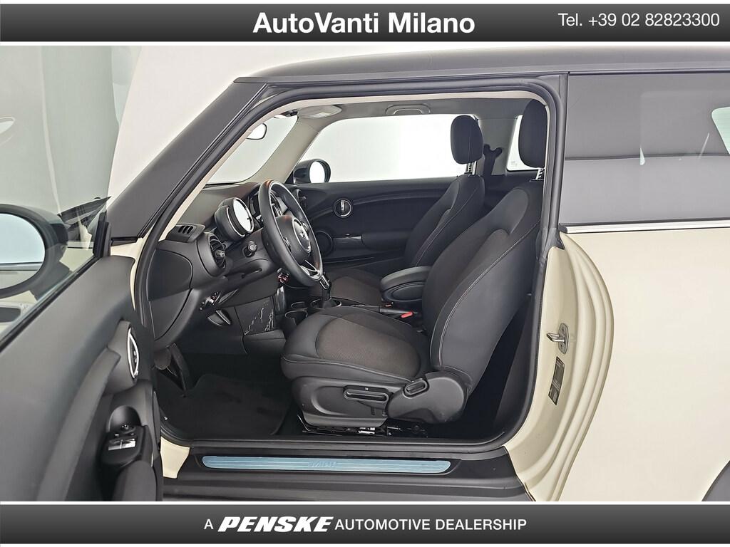 Mini Cooper 1.5 TwinPower Turbo Cooper Business XL DCT