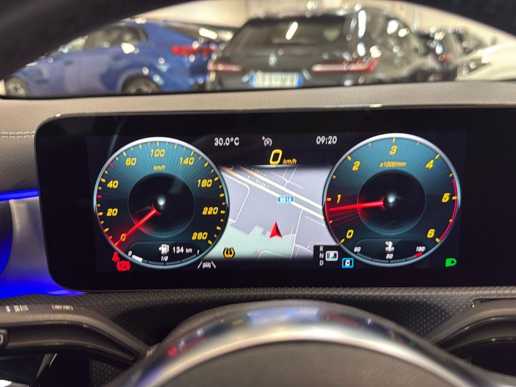 Mercedes Classe A 180 d Premium Night edition auto