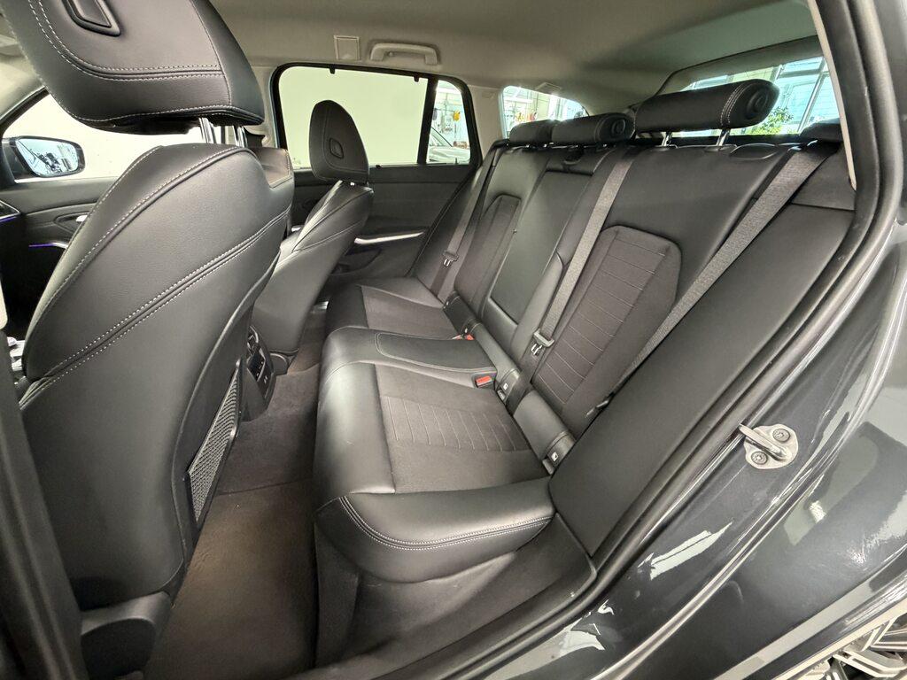 BMW Serie 3 320d Touring mhev 48V xdrive Sport auto