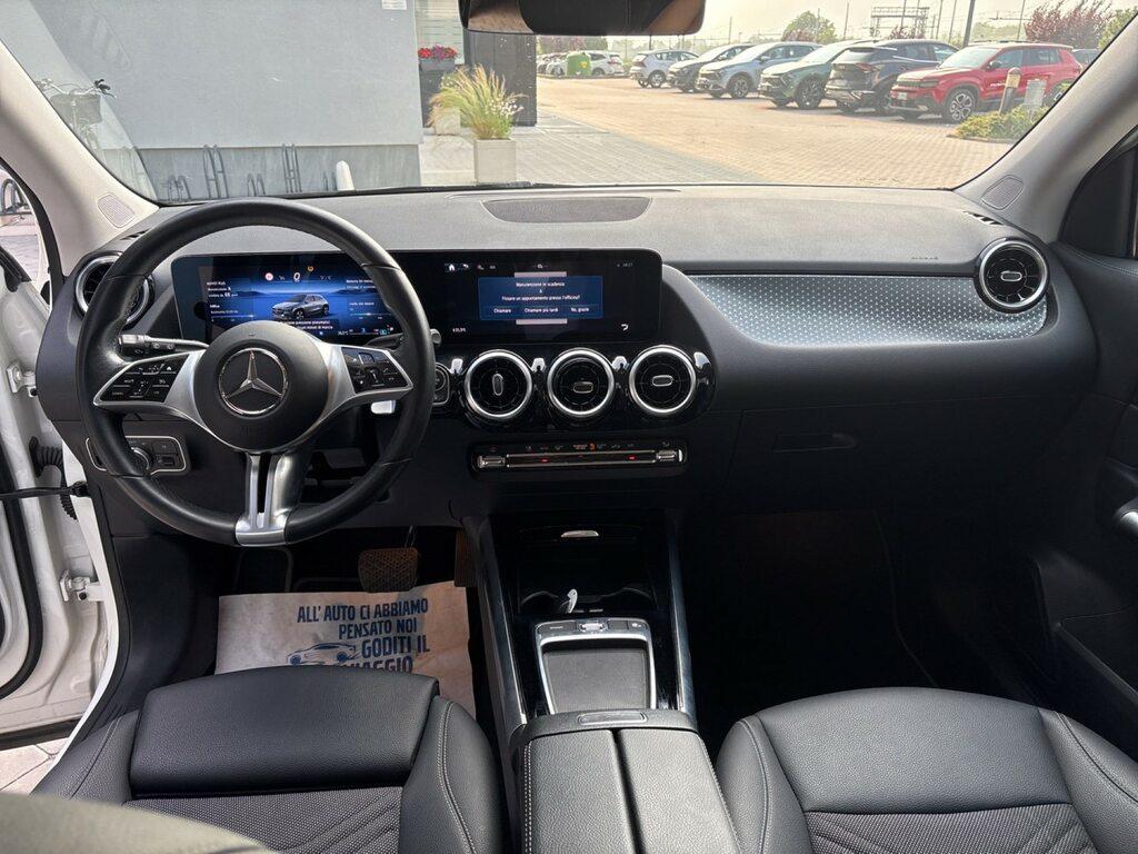 Mercedes GLA 180 d Progressive Advanced auto