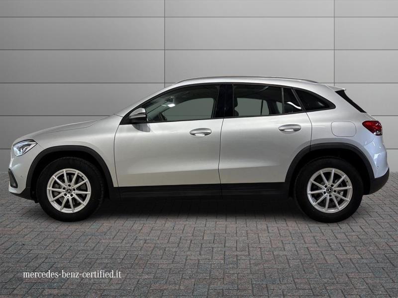 Mercedes GLA 200 d Business Extra auto