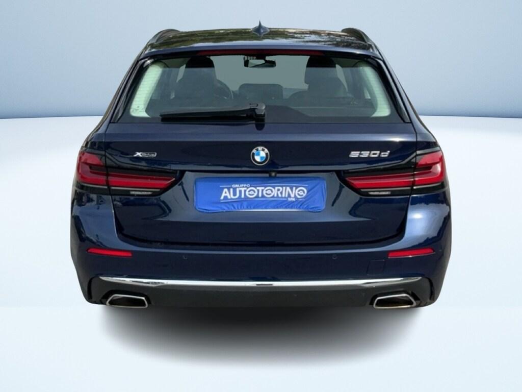 BMW Serie 5 530d Touring mhev 48V xdrive Luxury auto