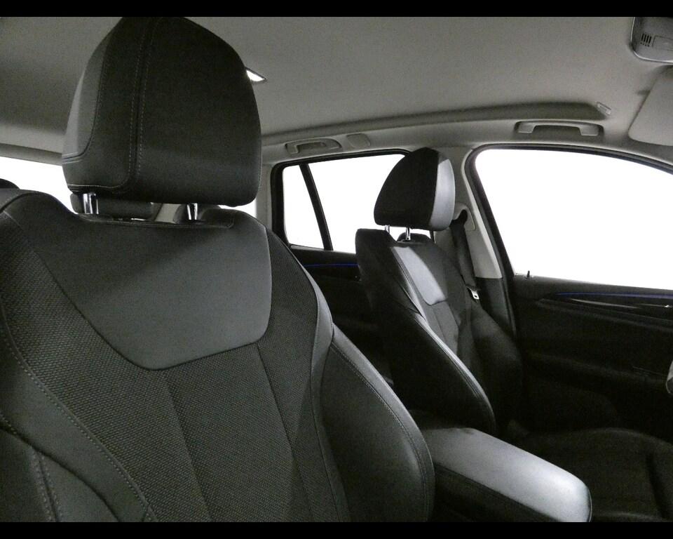 BMW X3 xdrive20d mhev 48V xLine auto