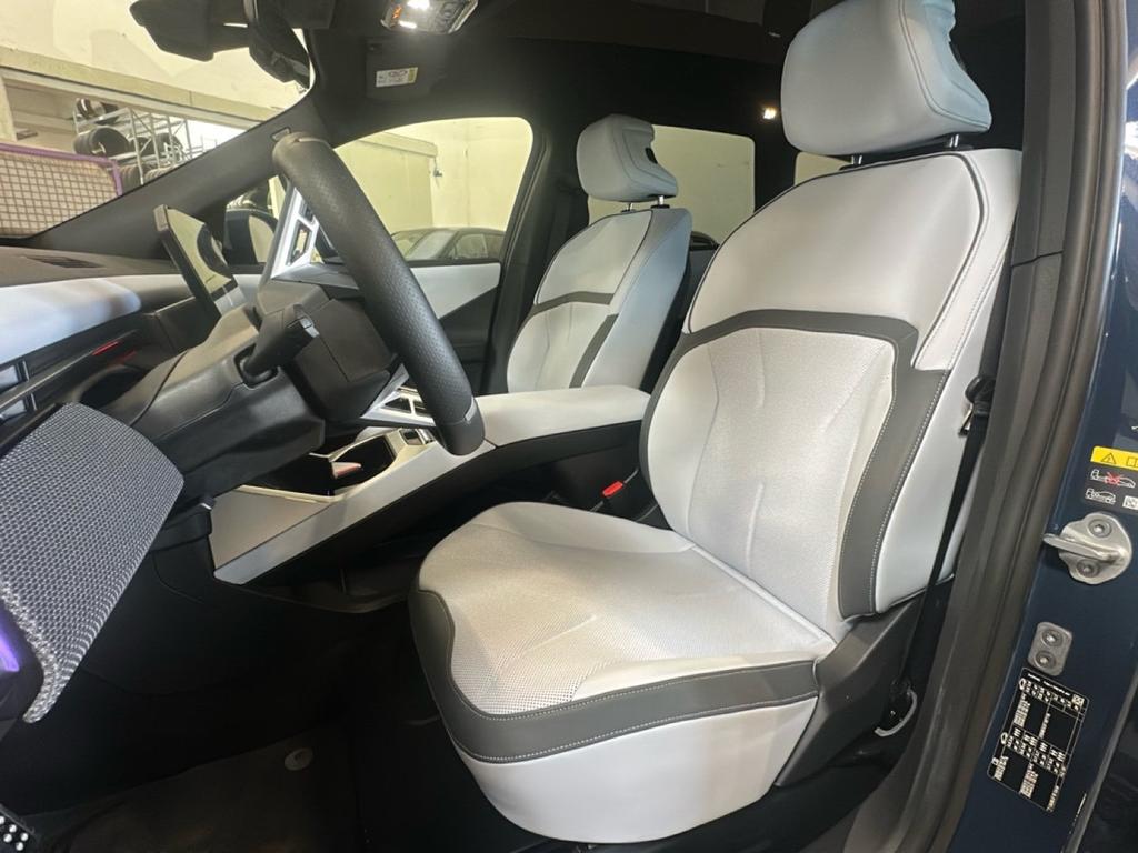 BMW iX3 50 xdrive Msport