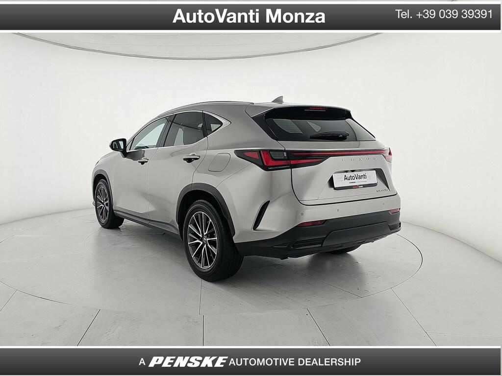Lexus NX 2.5 plug-in Premium 4wd e-cvt
