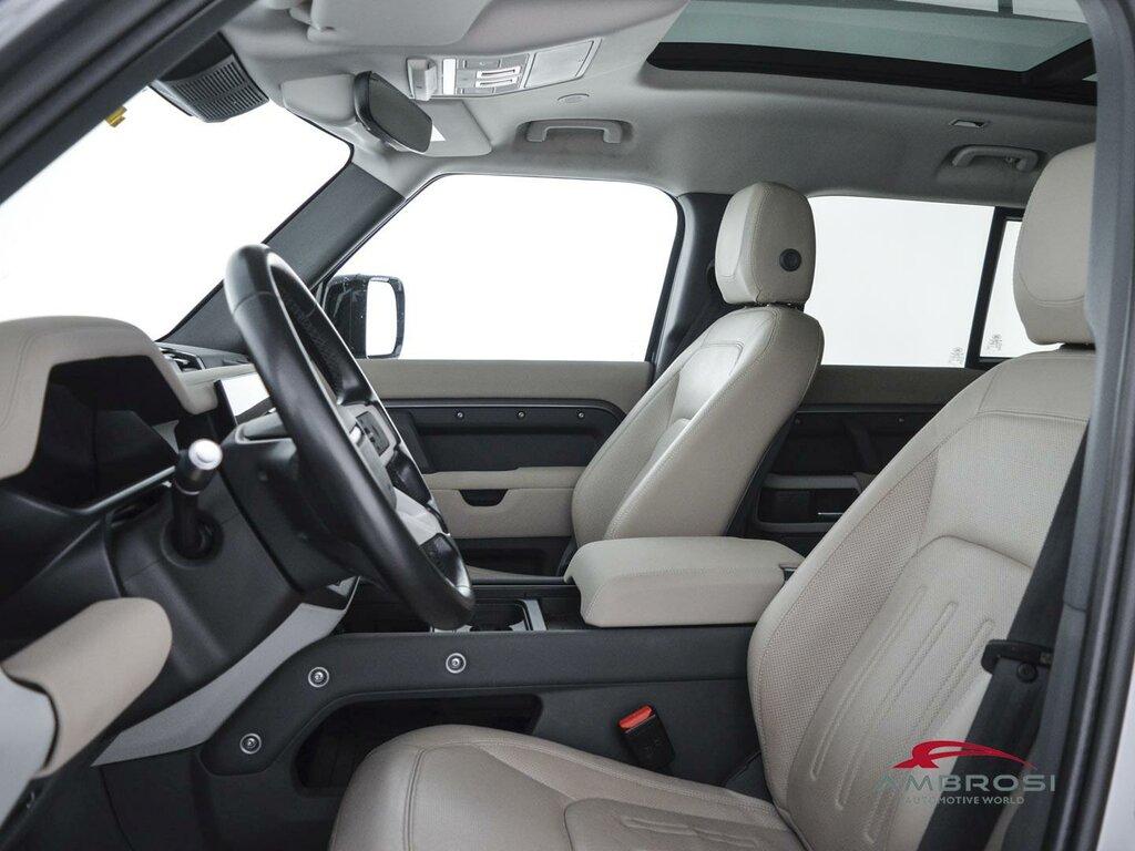 Land Rover Defender 110 3.0d i6 mhev HSE awd 250cv auto