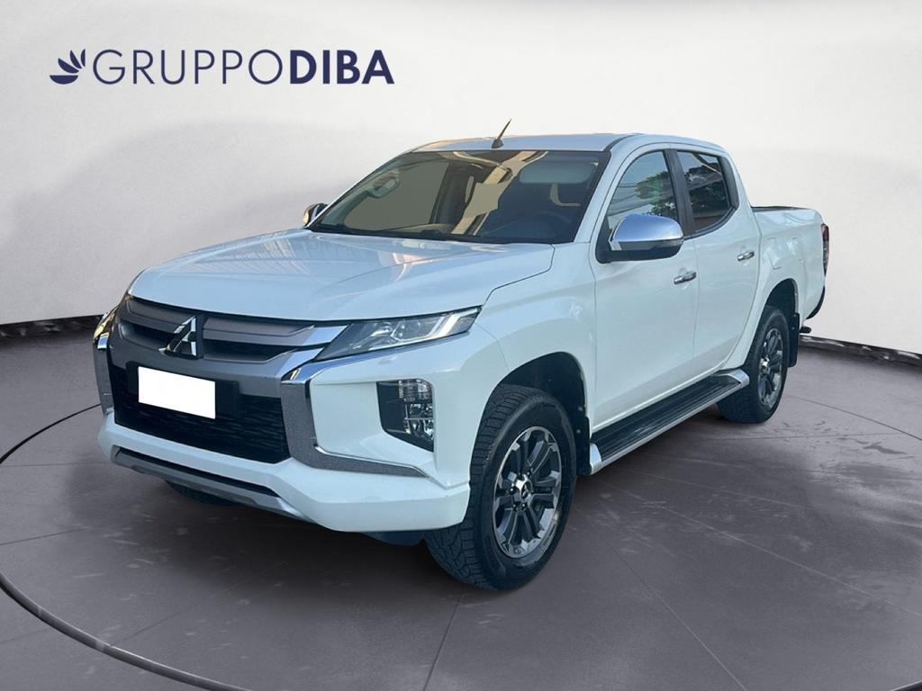 Mitsubishi L200 d.cab 2.3d Invite Connect 4wd 150cv