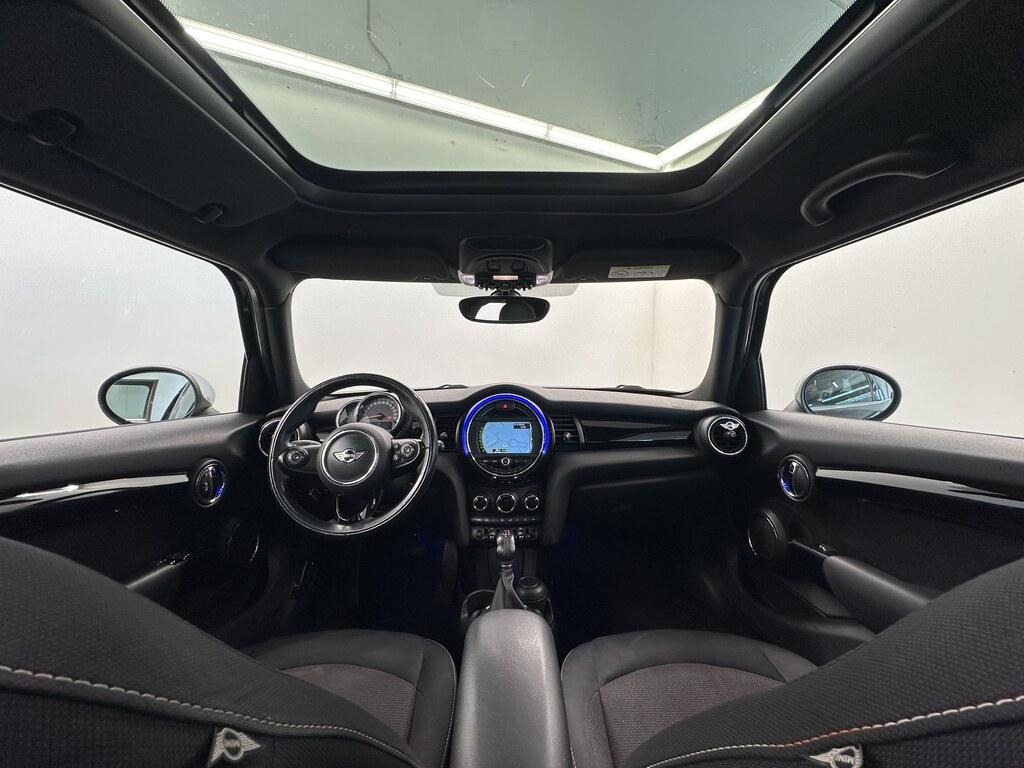 Mini Cooper D 1.5 D Cooper D Business XL Auto