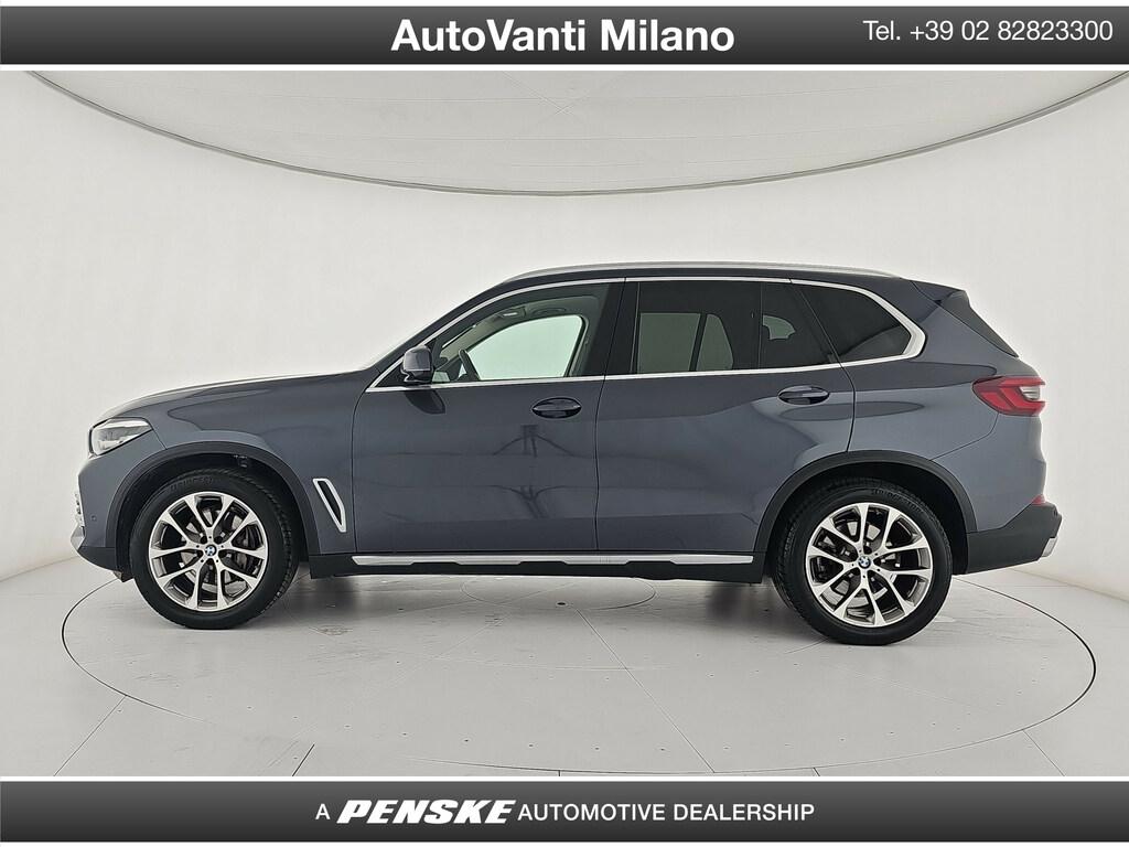 BMW X5 xdrive30d mhev 48V xLine auto