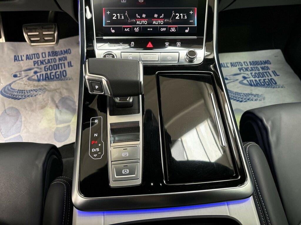 Audi Q8 55 3.0 tfsi e Sport quattro tiptronic