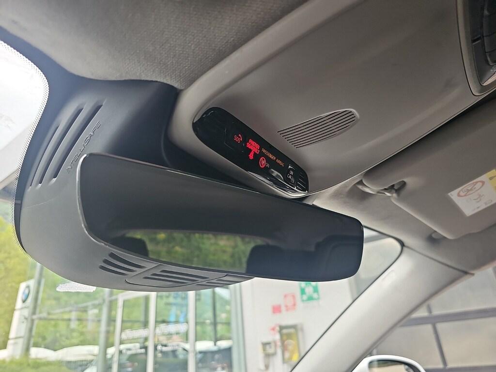 Volvo XC40 2.0 D4 Momentum Pro awd geartronic my21