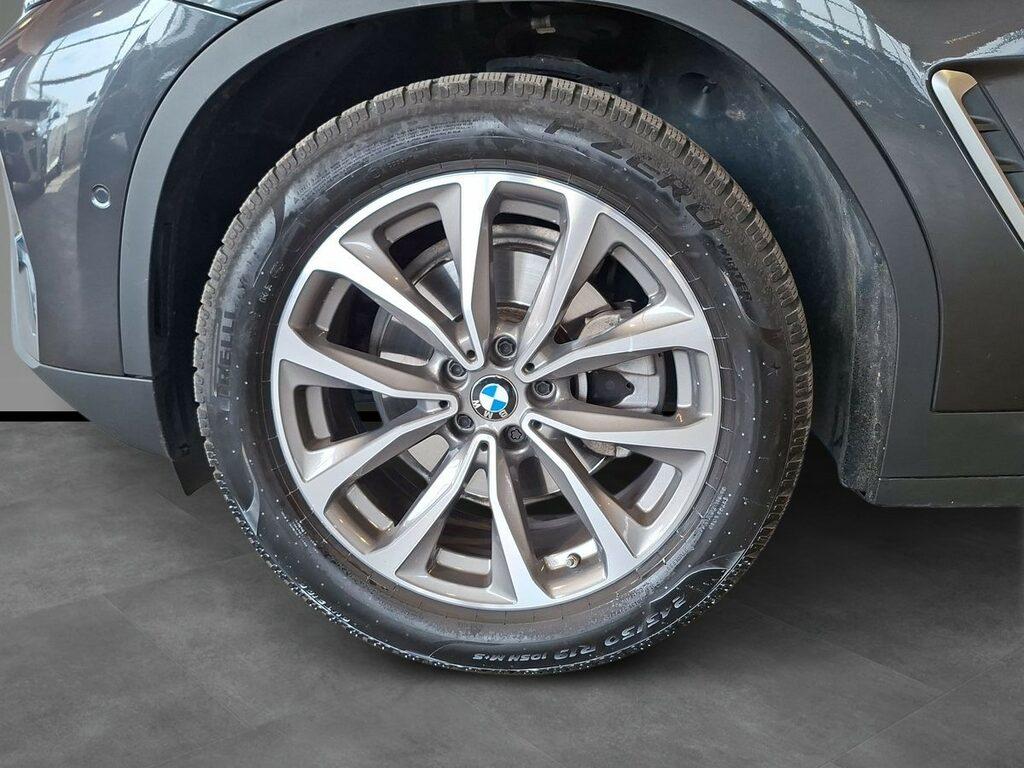 BMW X3 xdrive20d mhev 48V auto