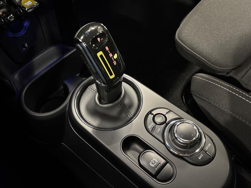 Mini Cooper SE 3p Classic auto