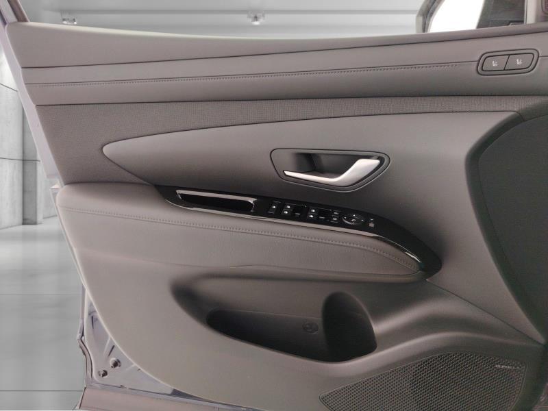 Hyundai Tucson 1.6 hev Business 4wd auto
