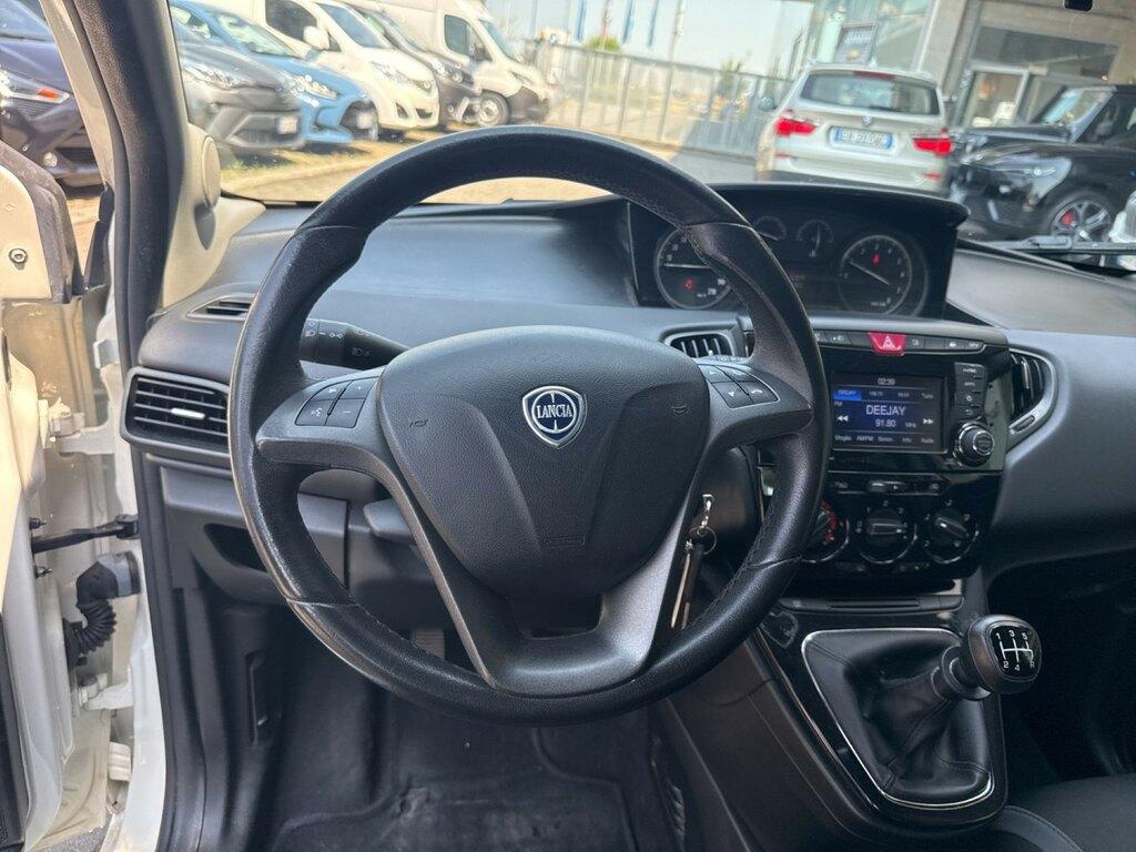 Lancia Ypsilon 1.2 Silver 69cv
