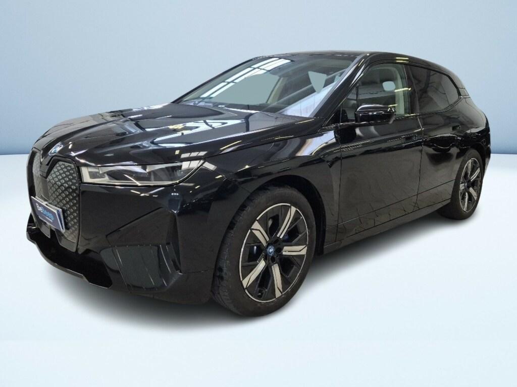 BMW iX xdrive50 pacchetto sportivo