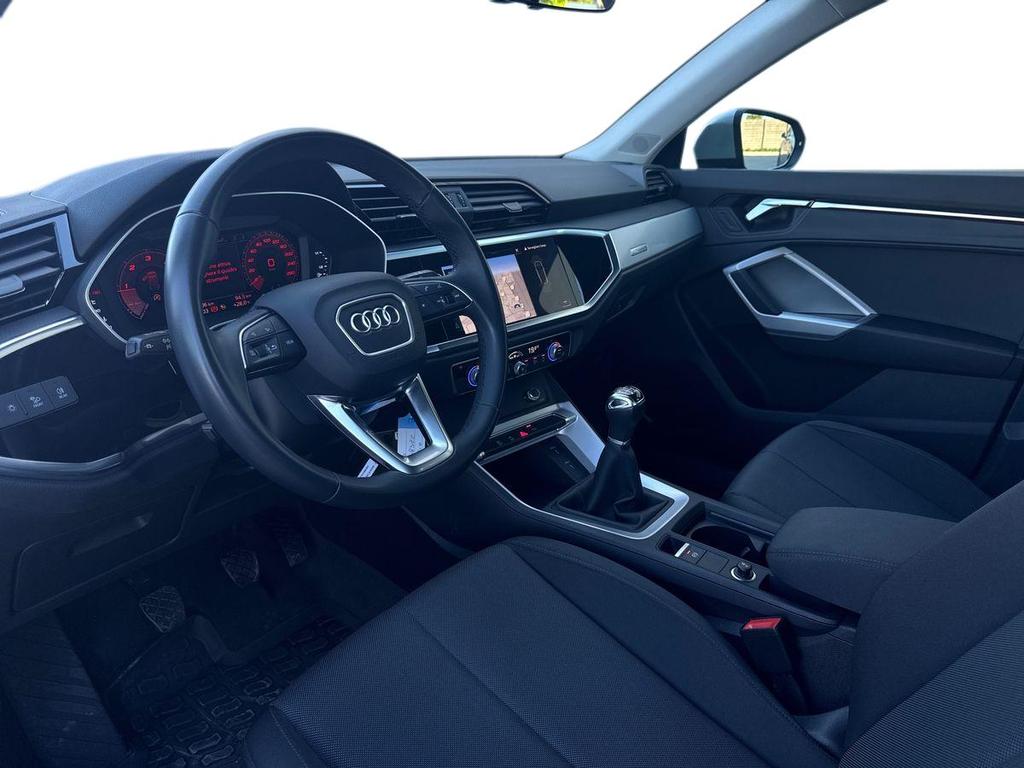 Audi Q3 35 2.0 tdi