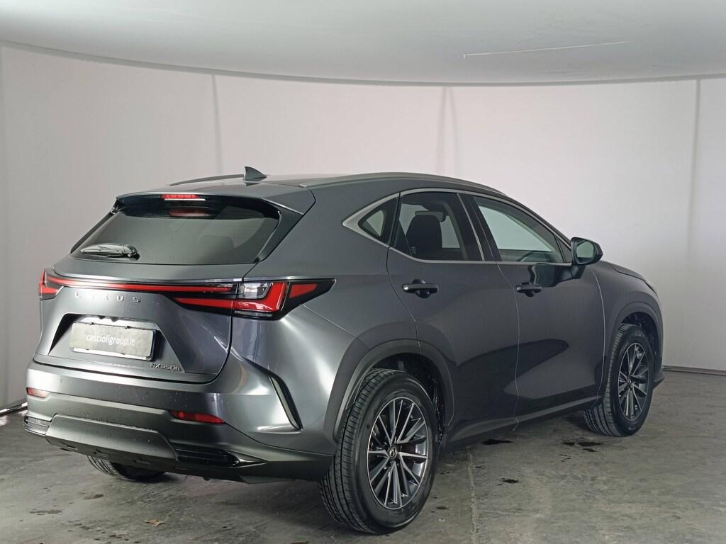Lexus NX 2.5 hybrid Luxury 4wd e-cvt
