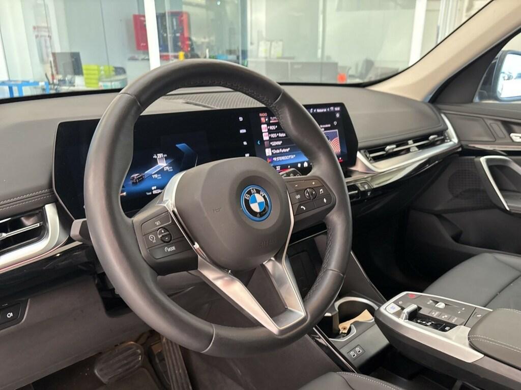 BMW iX1 edrive 20 X-Line