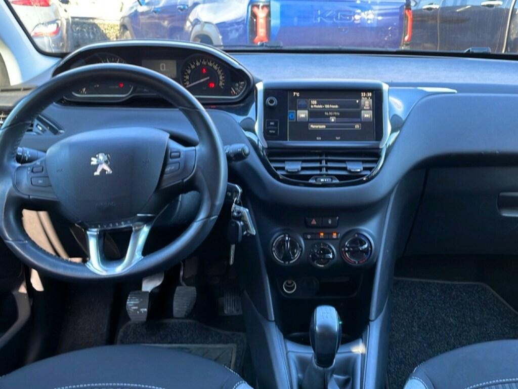 Peugeot 208 1.2 puretech Allure 82cv 5p