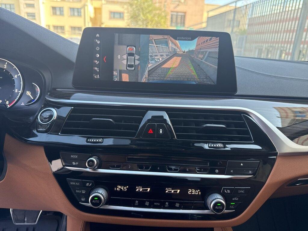 BMW Serie 5 520d xdrive Luxury auto