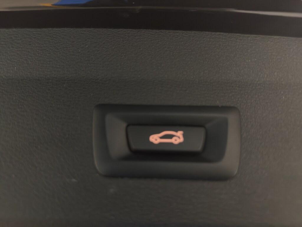 BMW X1 sdrive18d xLine auto my18