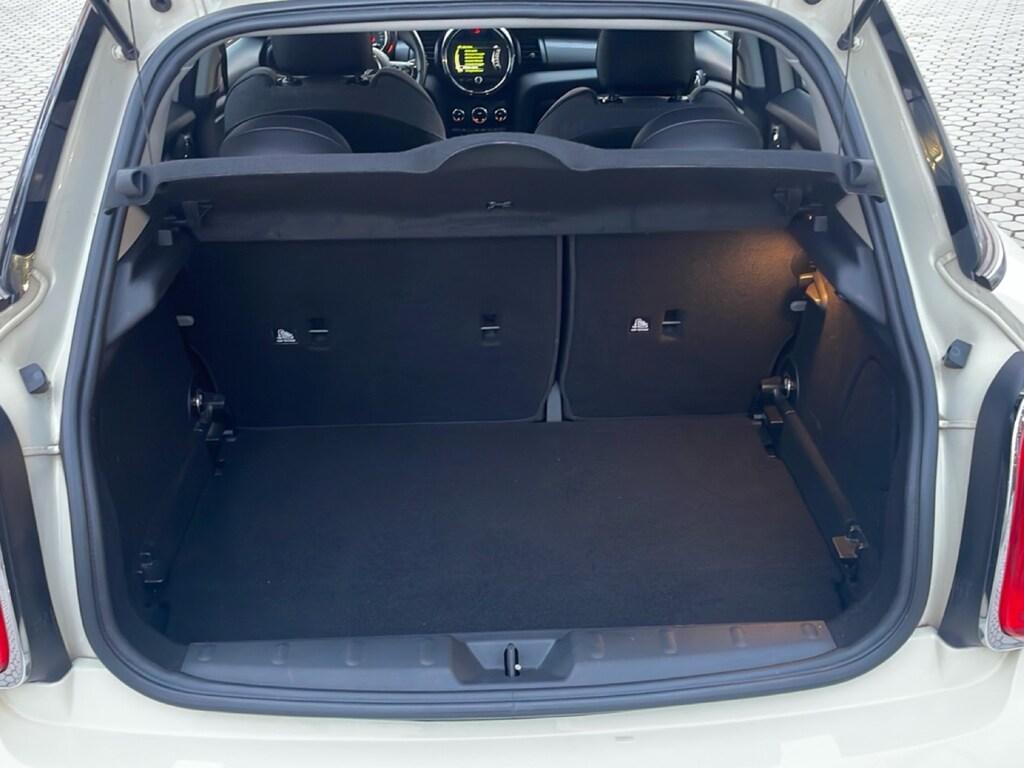 Mini Cooper D 1.5 D Cooper D Hype Auto