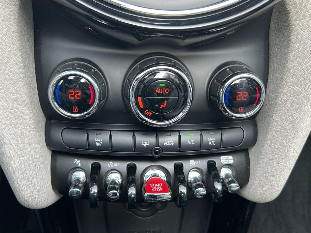 Mini Cooper SD Cabrio 2.0 Cooper SD Hype Auto