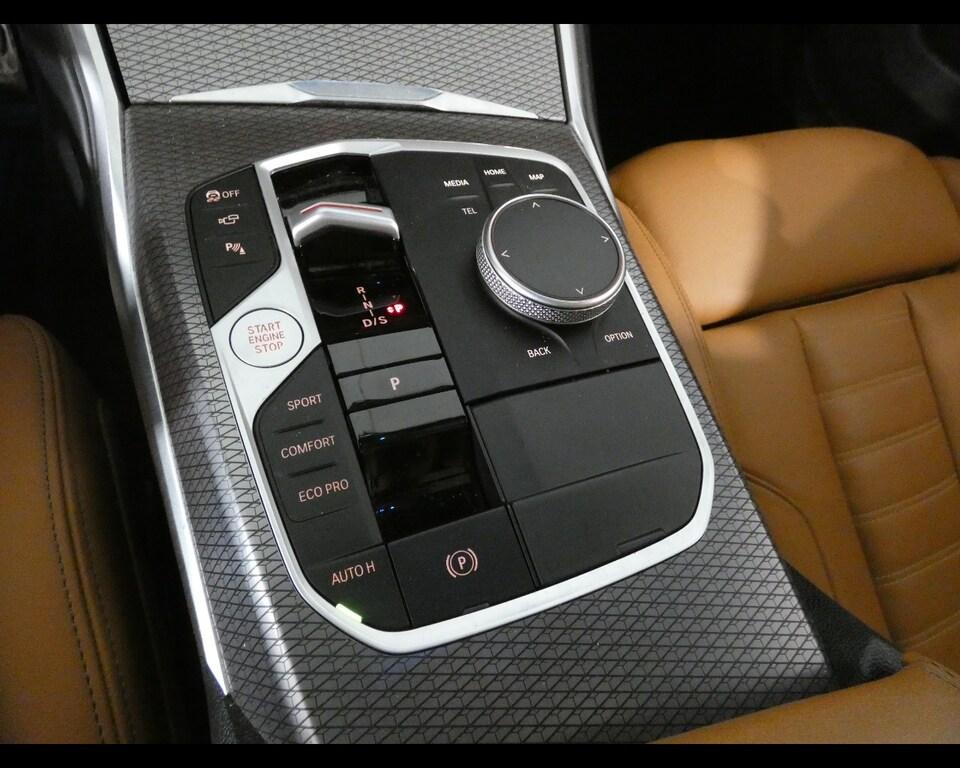 BMW Serie 3 320d Touring mhev 48V Msport xdrive auto